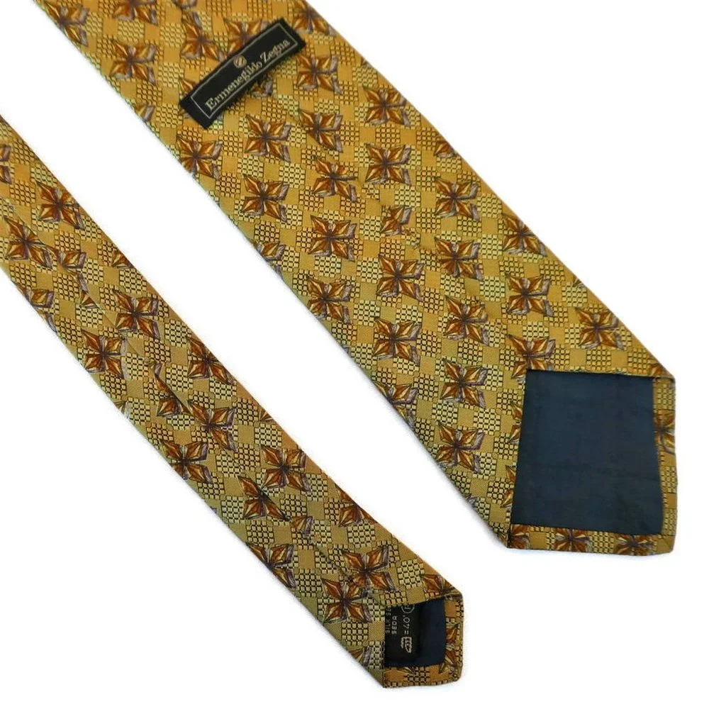 SiLK Ermenegildo Zegna Designer Pure Silk Tie Italy Gold Star Padded